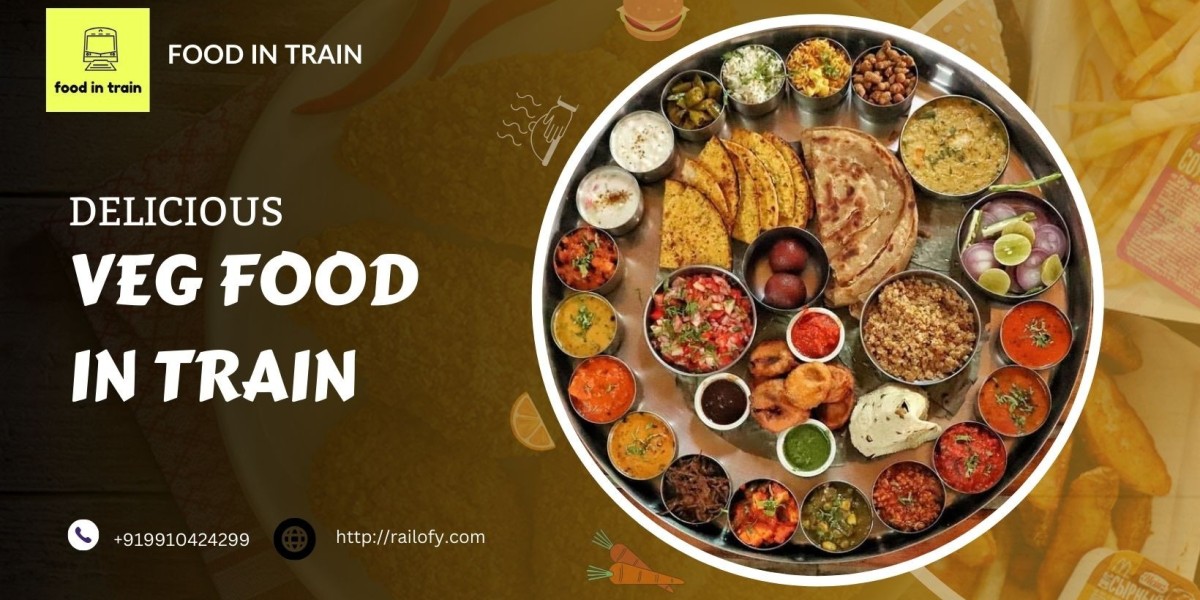 Elevating Travel Palates: A Deep Dive into Rajdhani Express's Online Food Ordering Experience with Railofy