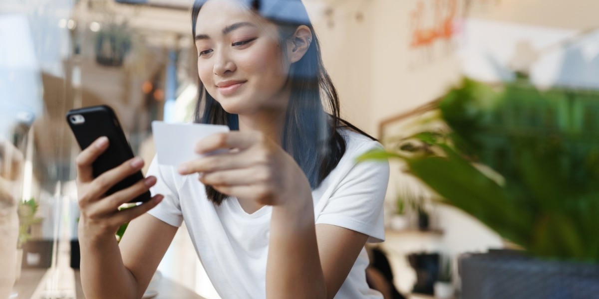 Bayar Makanan GoFood dengan GoPay Later Membuka Era Baru dalam Pembayaran Digital