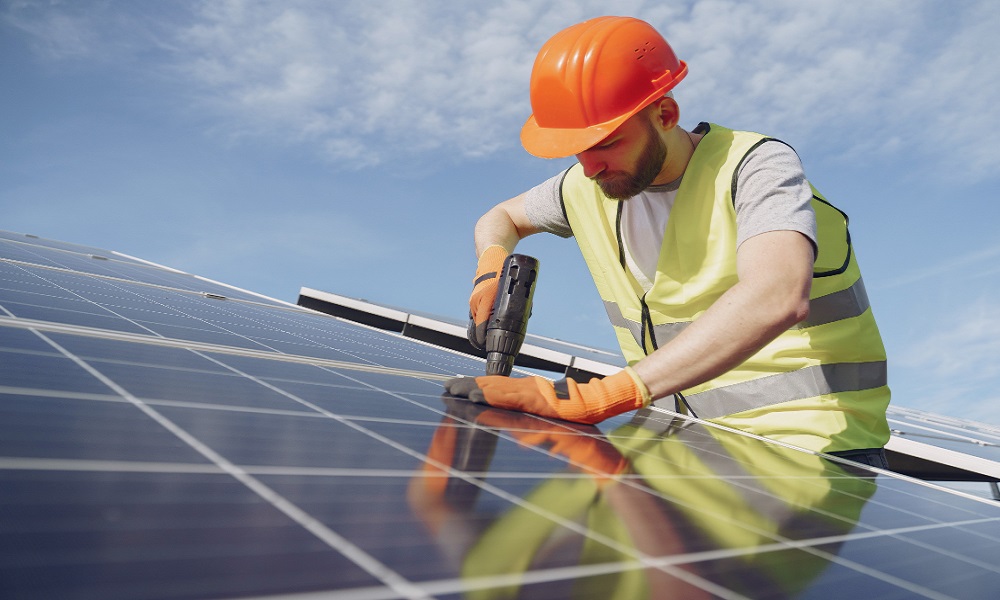 Step-by-Step Guide: How to Install Solar Panels - Solar Sky