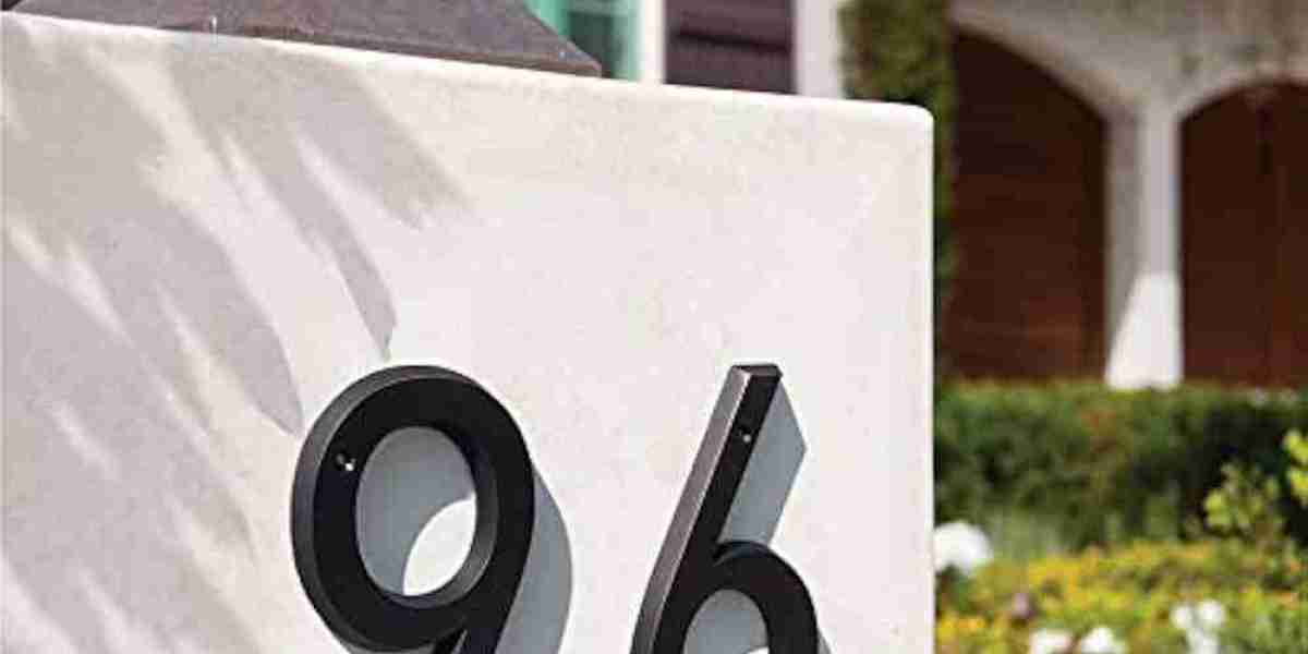 How to Choose Visible House Numbers Letters for Your Home