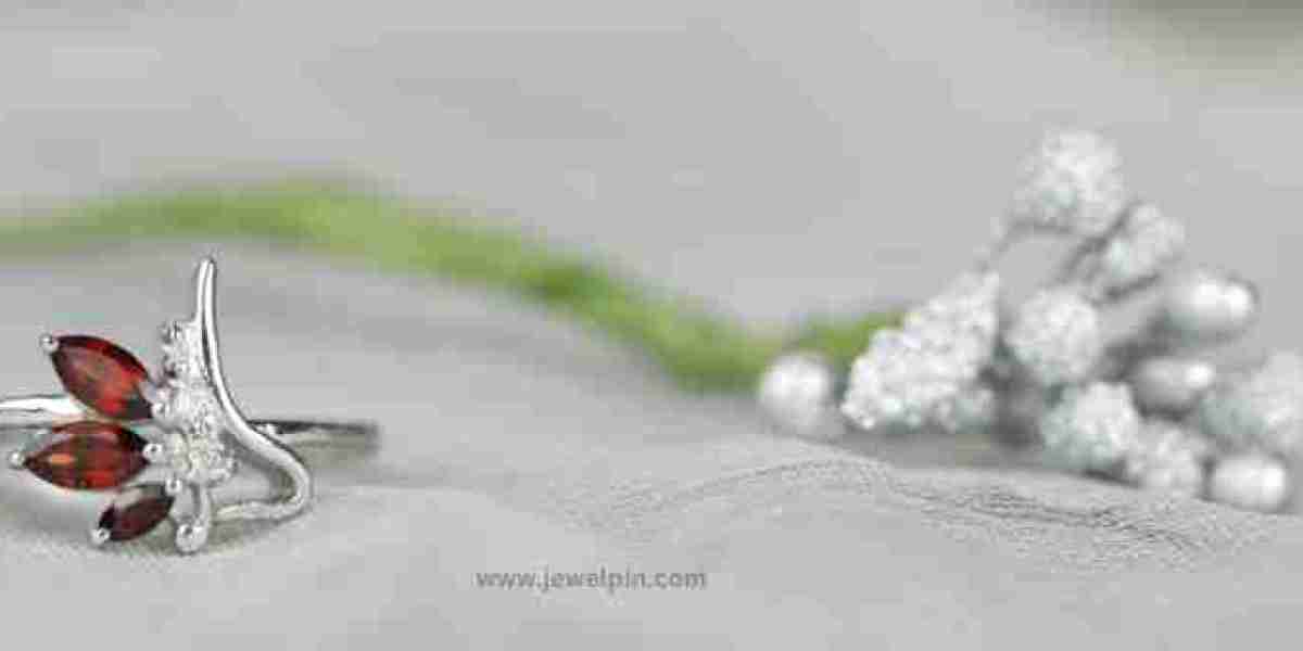 Thoughtful Gemstone Jewellery Gift Ideas for Every Beloved Person in Your Life