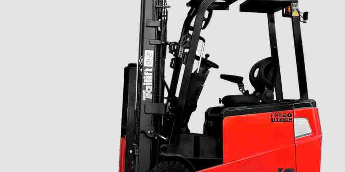 Why More Warehouses Are Investing in Electric Forklifts