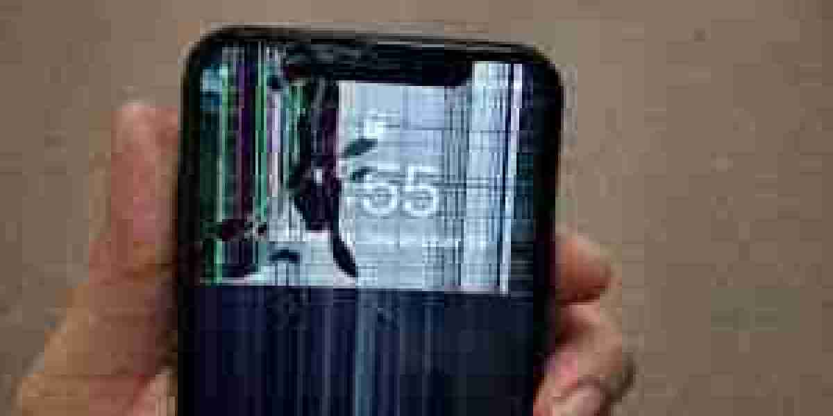 Broken Screen Repair in Garland