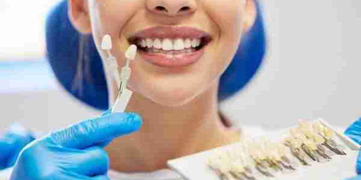 Maintain a Radiant Smile Even in a Dental Emergency