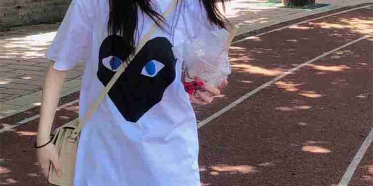 Comme des Garçons: The Fashion Brand That Redefined Cool