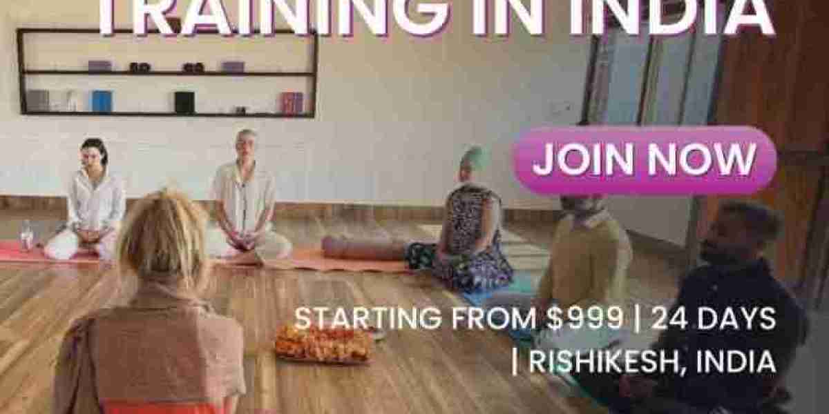 Best 200 Hours Yoga Teacher Training in Rishikesh at Yogaadi