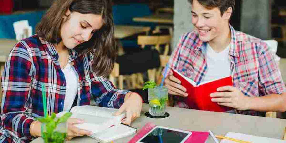 How a Tutoring Service in Chicago Can Improve Your Child’s Grades